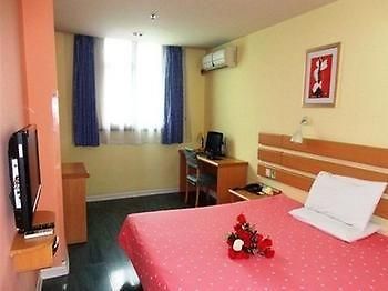 Home Inn Jiaotong University Xinhua Road Shanghai Exterior photo